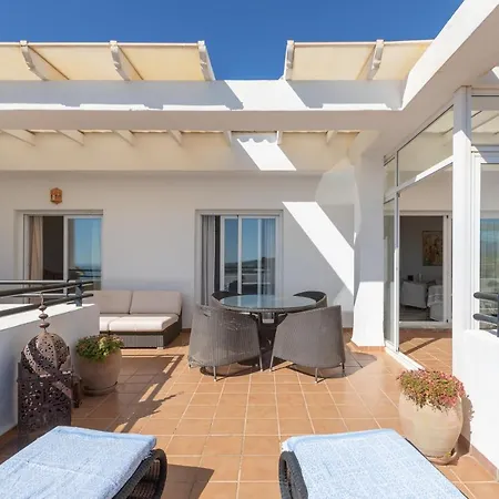 Penthouse With A Fantastic View Casa de Férias *